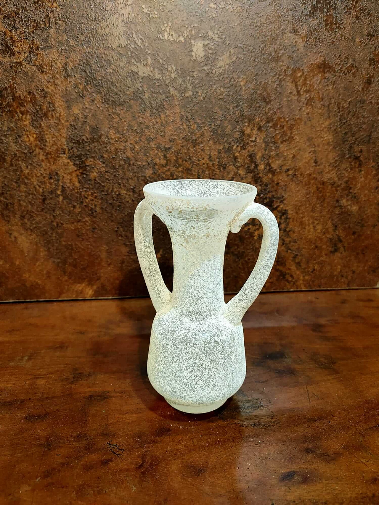 Vaso bianco in vetro Scavo di Seguso, anni '70 6