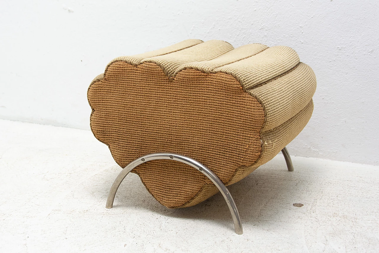 Pouf a forma di cuore con struttura cromata Bauhaus, anni '30 6