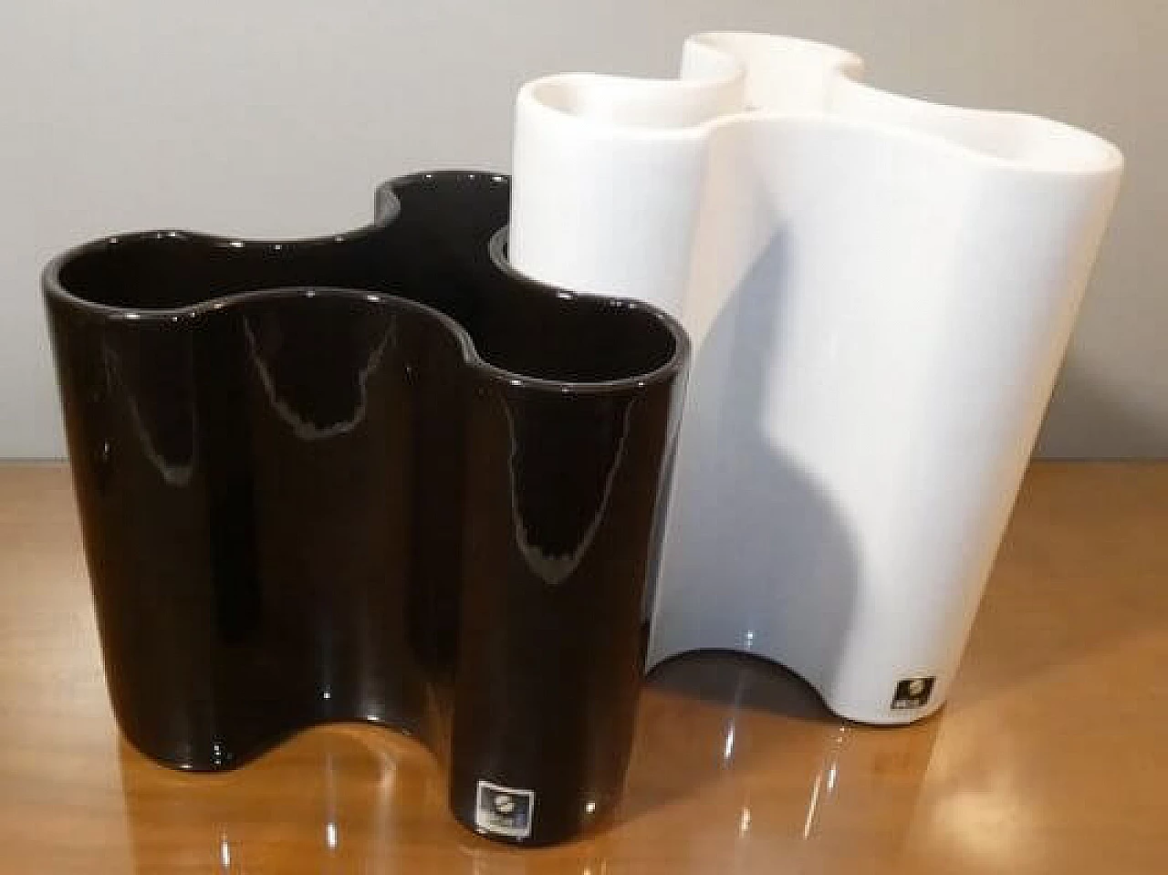 Coppia di vasi in ceramica smaltata di Angelo Spagnolo per Sicart, anni '70 2