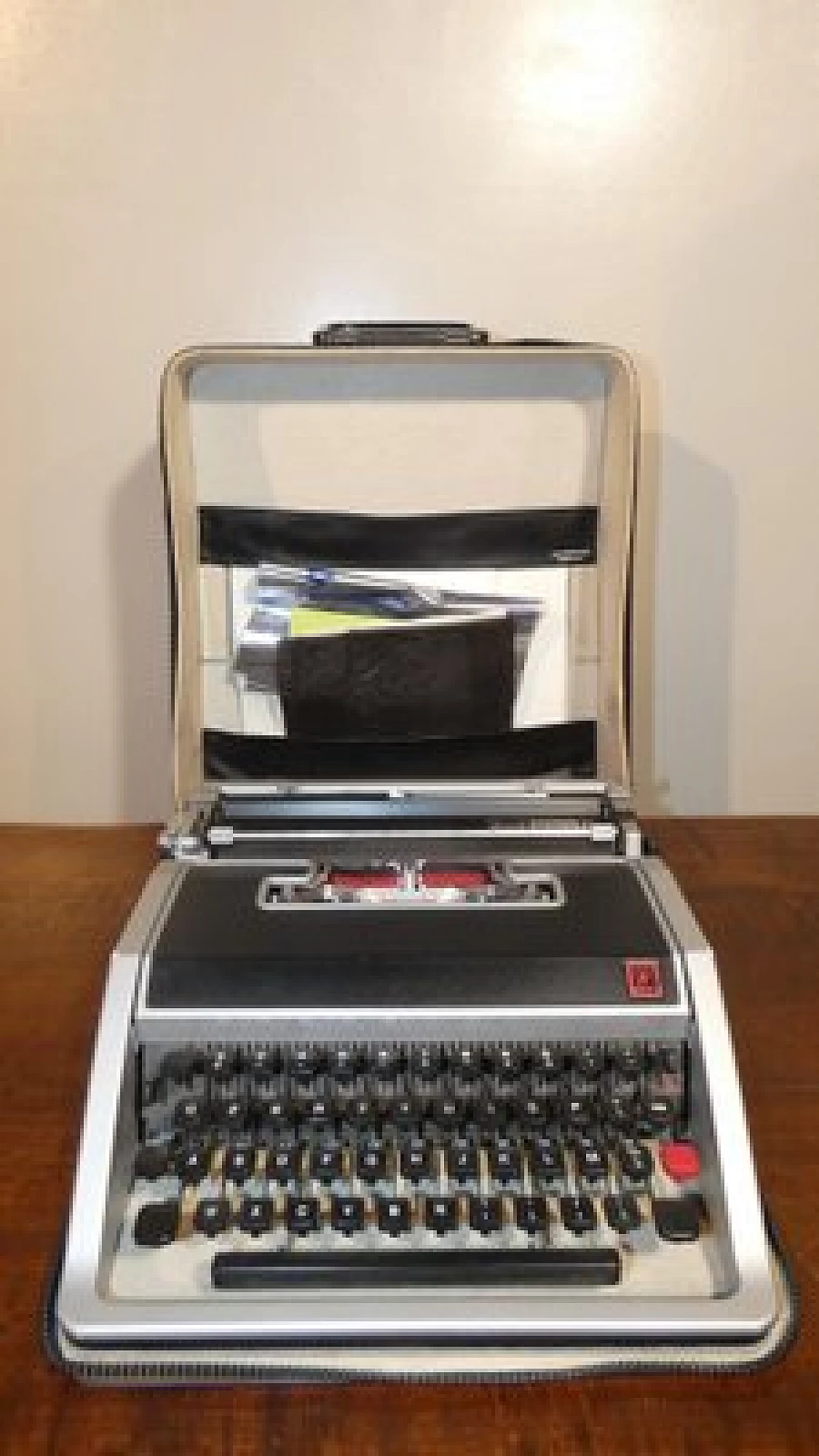 Lettera DL typewriter by Ettore Sottsass for Olivetti, 1965 8