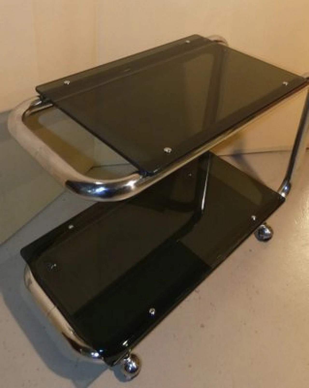 Tubular cart in chrome-plated steel and smoked glass, 1970s 20