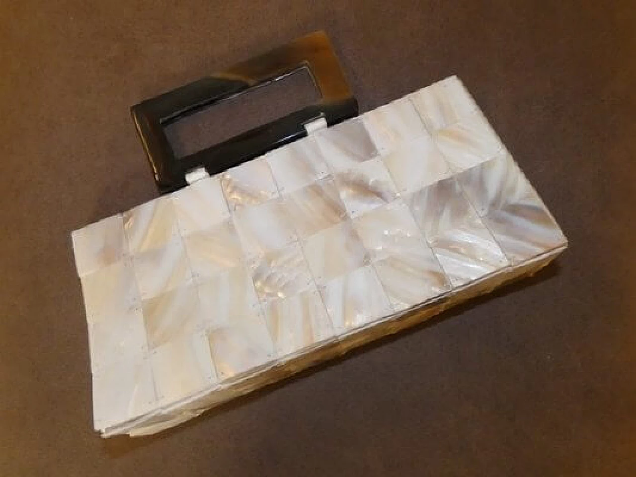 Borsa in abalone, perla e rodoide di Truzzi Milan, anni '80 1