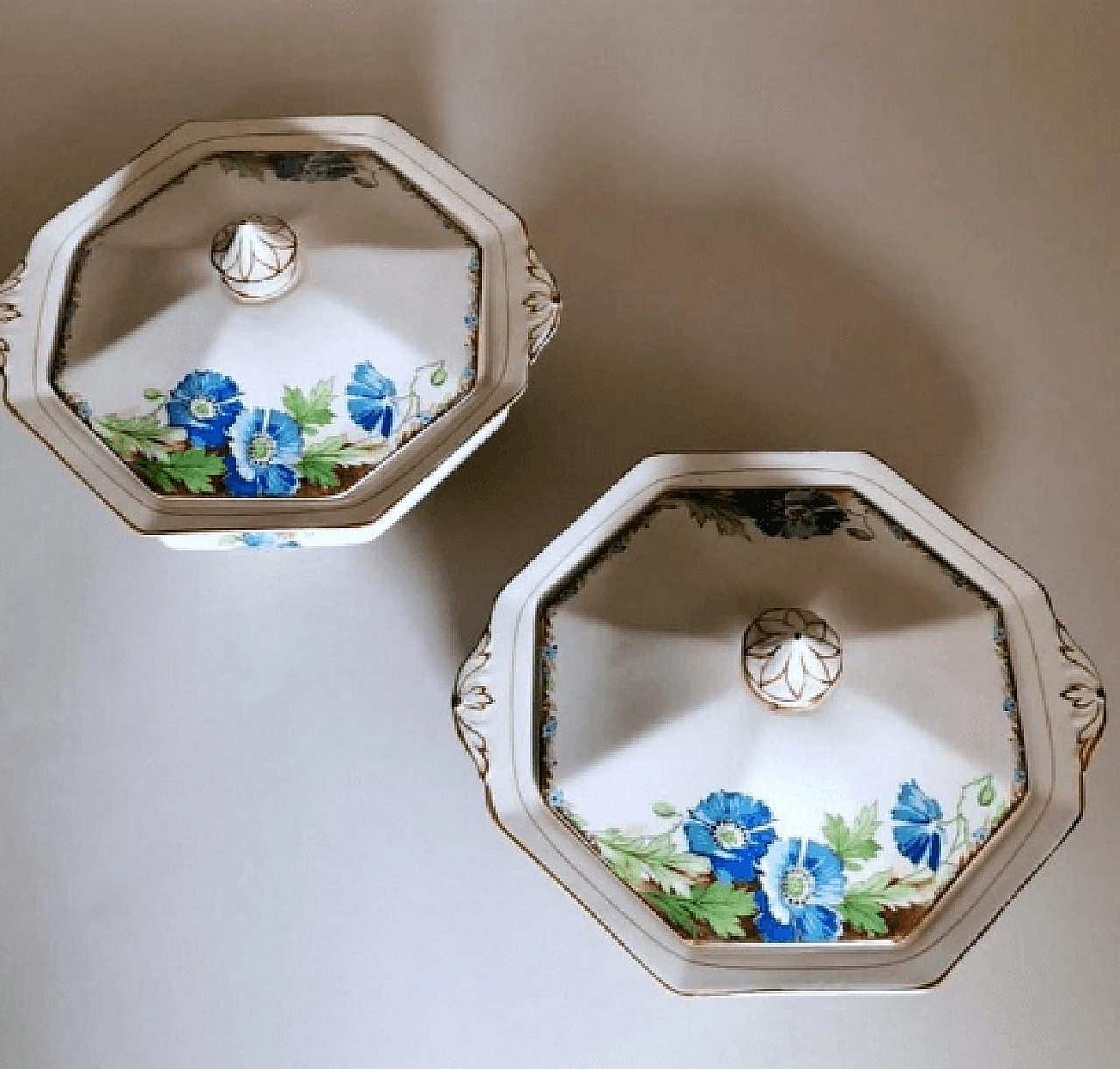 Pair of painted ceramic tureens by Arthur J. Wilkinson, 1940s 5