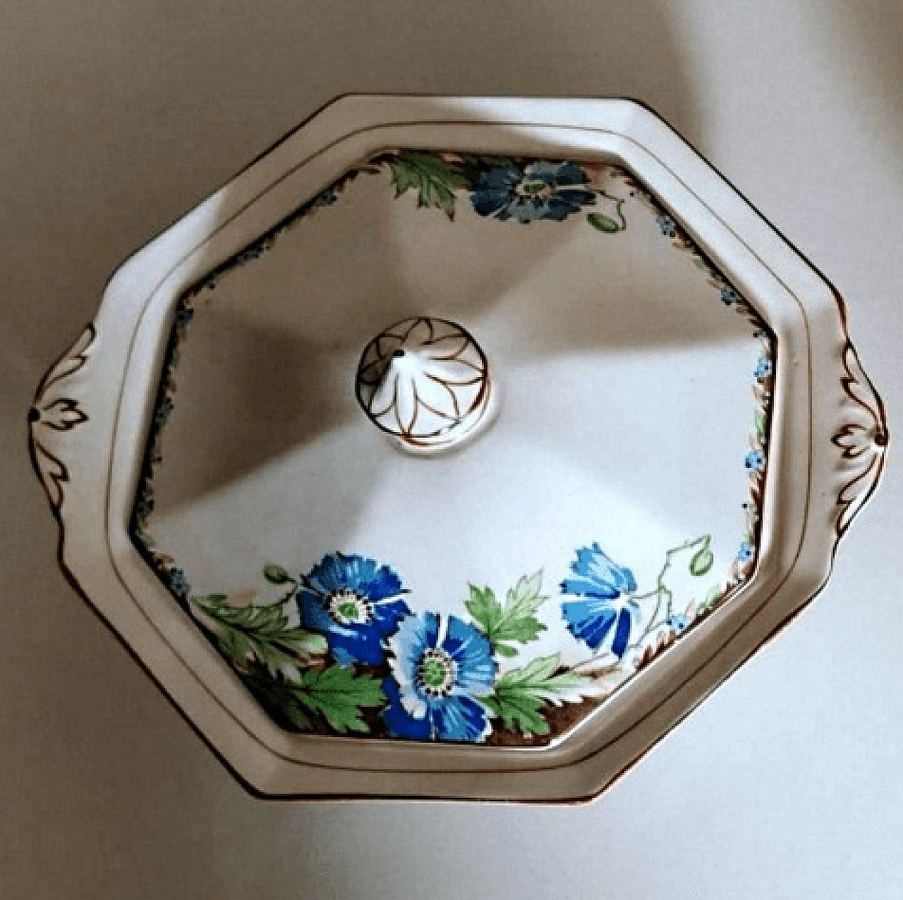 Pair of painted ceramic tureens by Arthur J. Wilkinson, 1940s 7