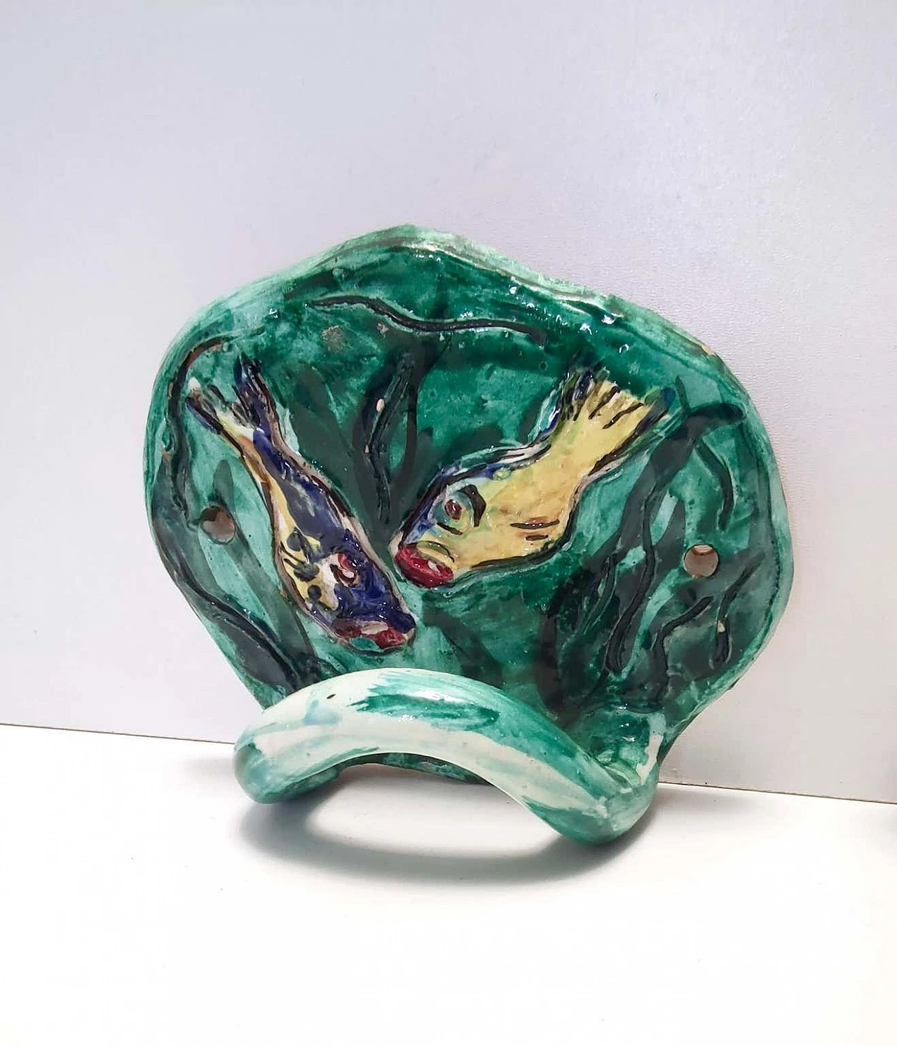 3 Hand-painted ceramic wall hangers, 1950s 1