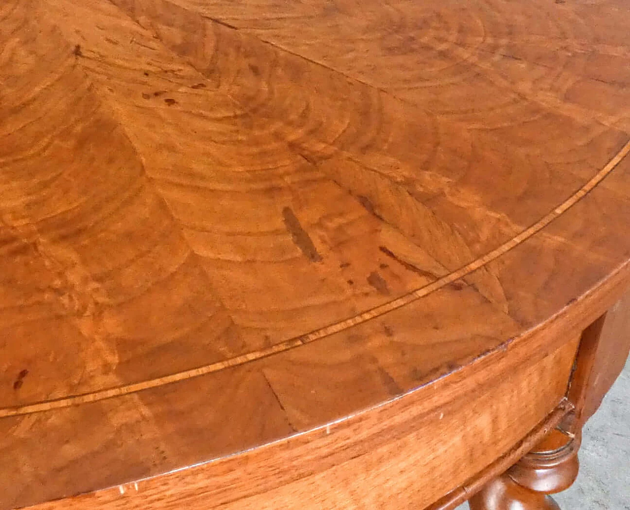 Charles X inlaid and panelled walnut round table with twisted legs, 19th century 6