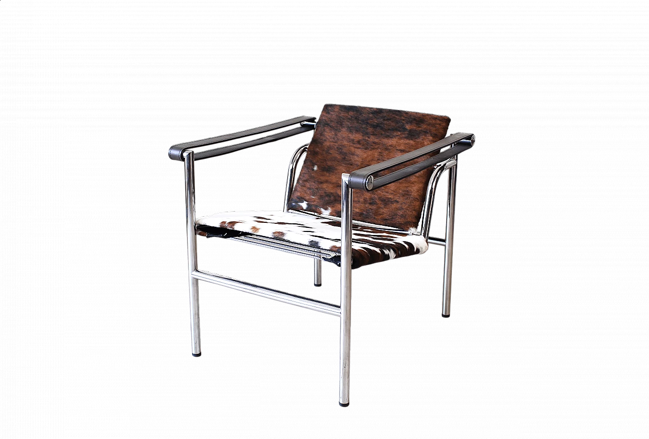 Sedia LC1 di Le Corbusier e Charlotte Perriand per Cassina 7
