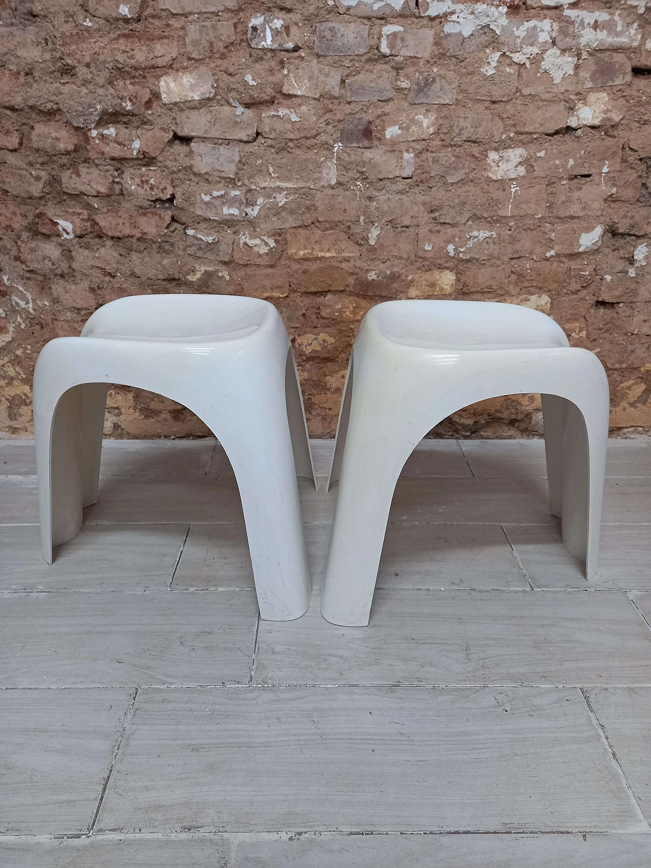 Pair of Stacki stools by Giorgina Castiglioni for Bilumen, 1979 6