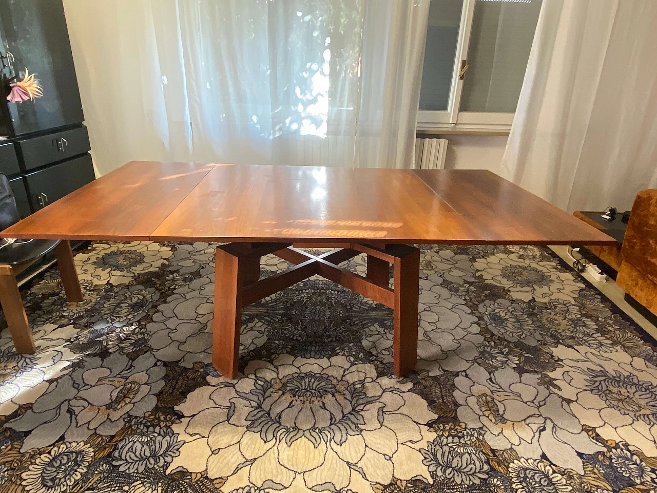 Extendable walnut table 612 by Silvio Coppola for Bernini, 1960s 4