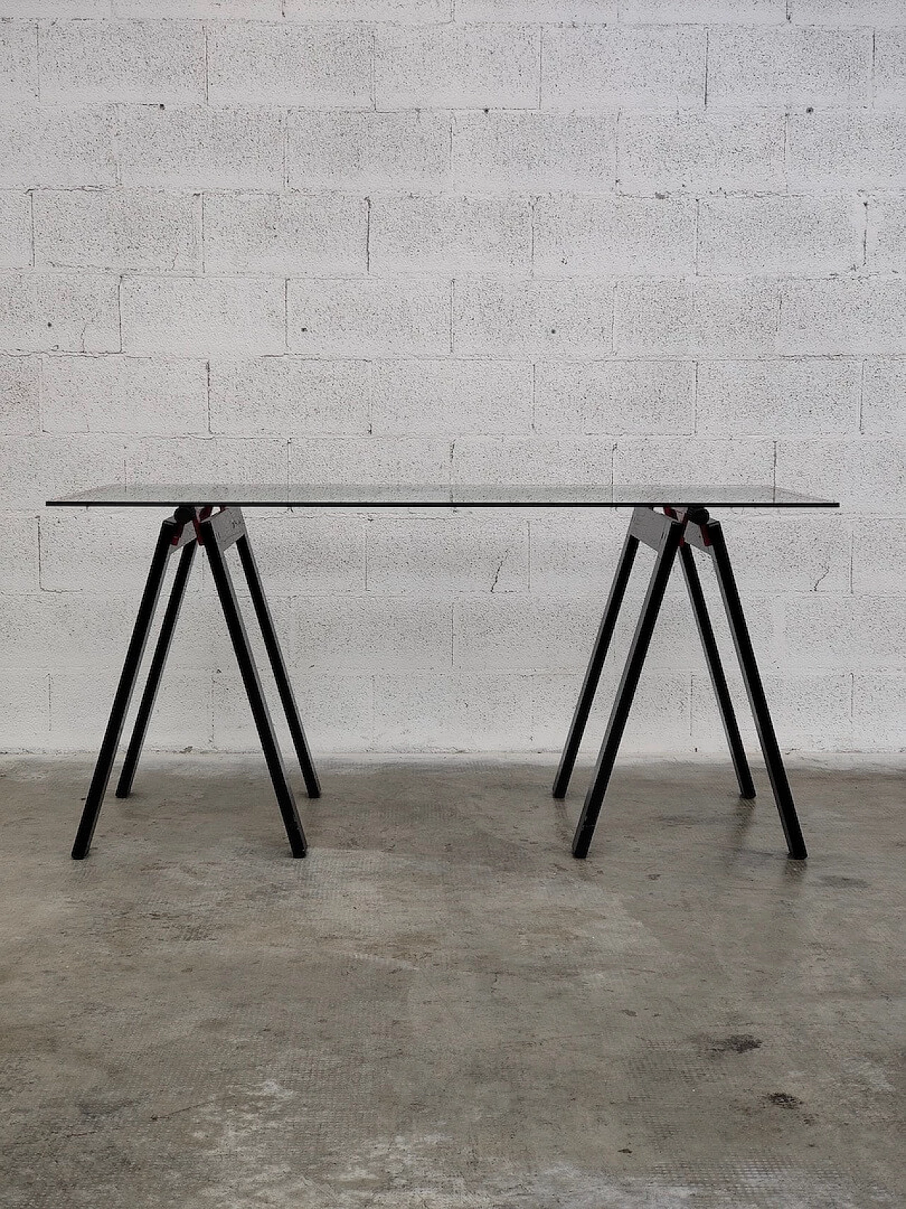 Gaetano table made in glass and metal by Gae Aulenti for Zanotta, 1970s 2