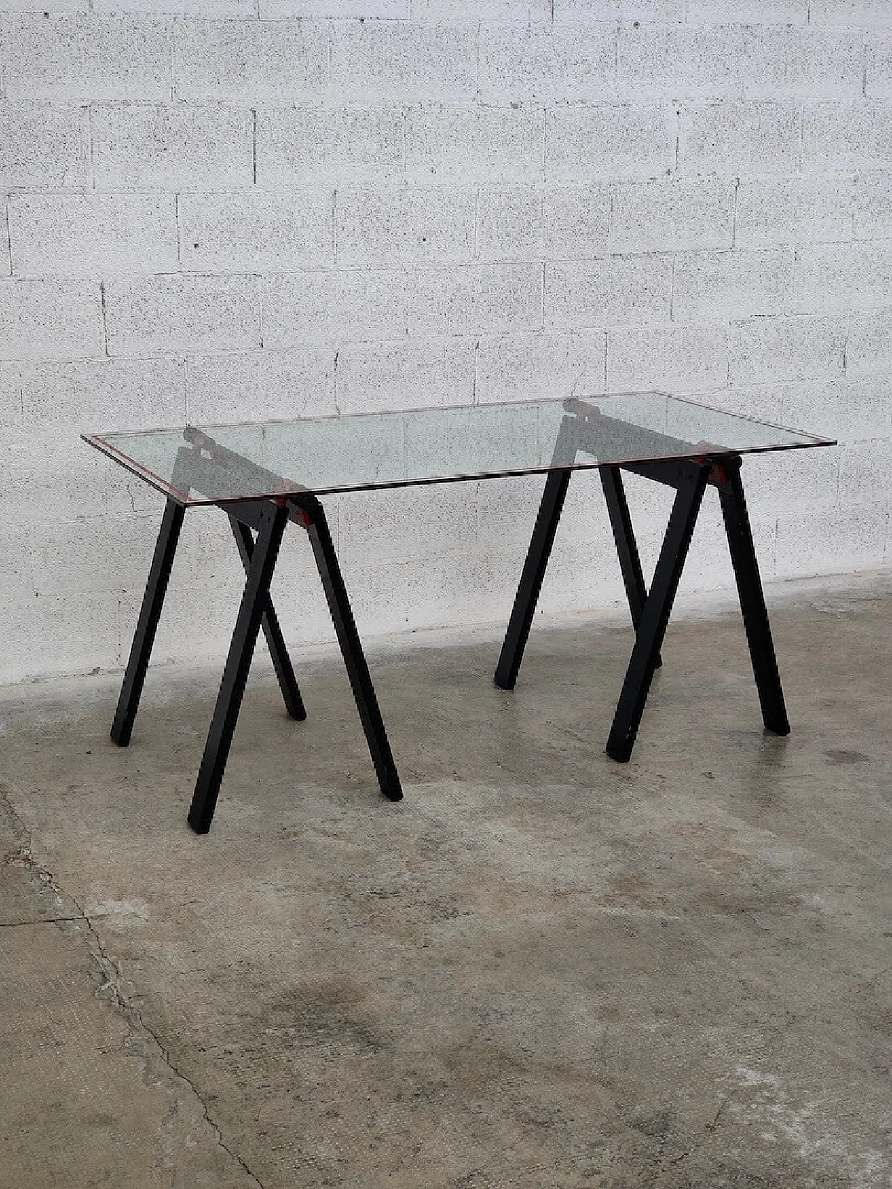 Gaetano table made in glass and metal by Gae Aulenti for Zanotta, 1970s 5