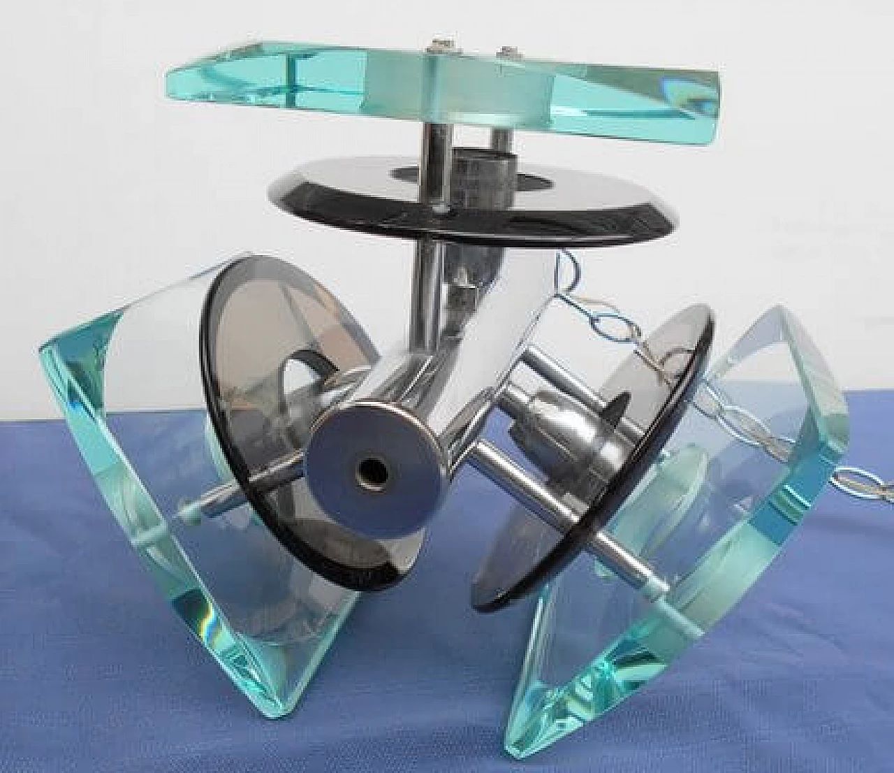 Chandelier in colored crystal attributed to Fontana Arte, 1960s 6