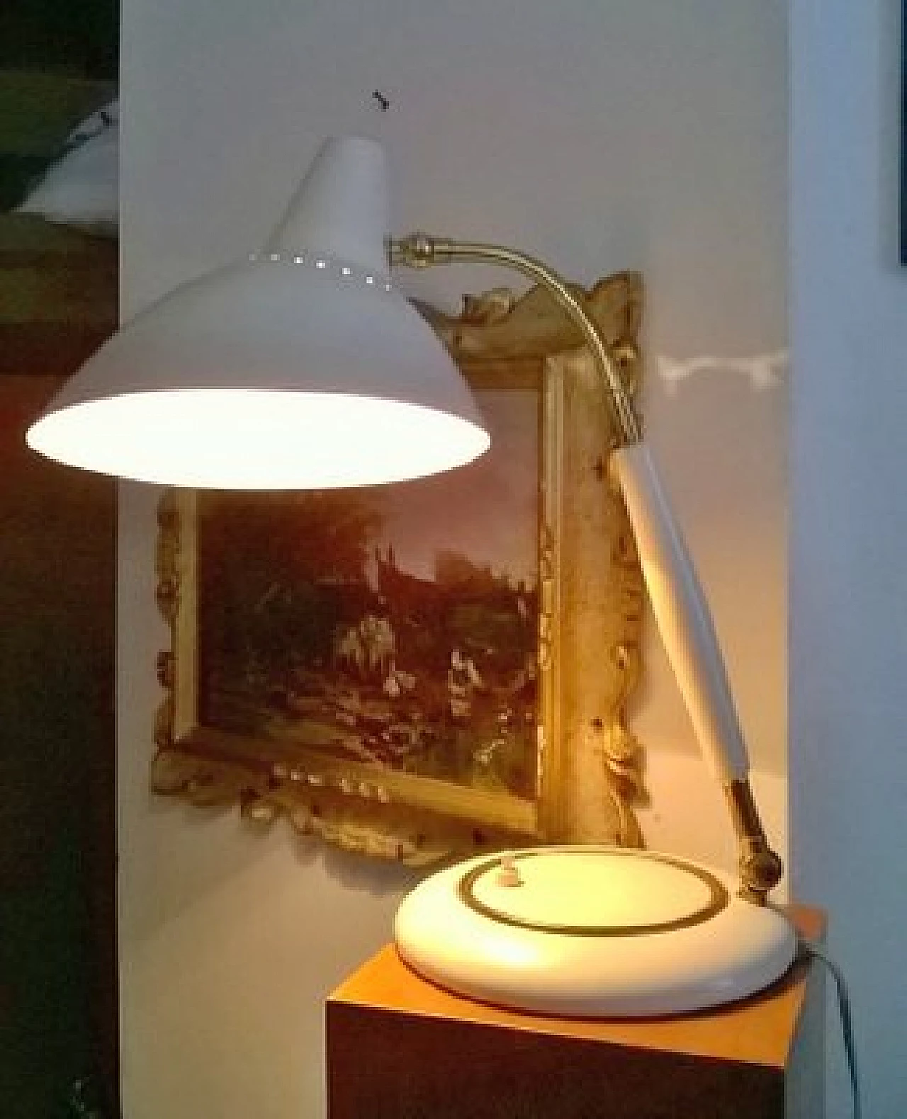 D941 table lamp in aluminium, brass and wood by Stilnovo, 1950s 4