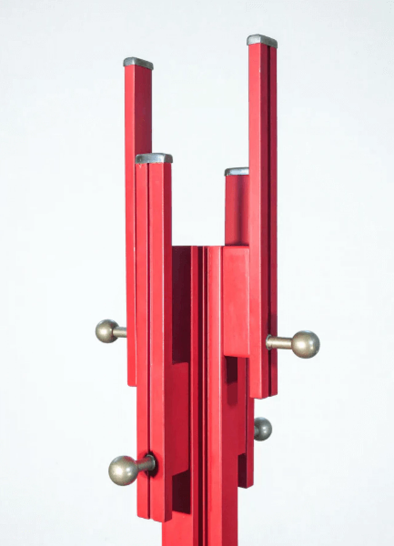 Attaccapanni in legno laccato rosso di Carlo De Carli per Fiarm, anni '60 5