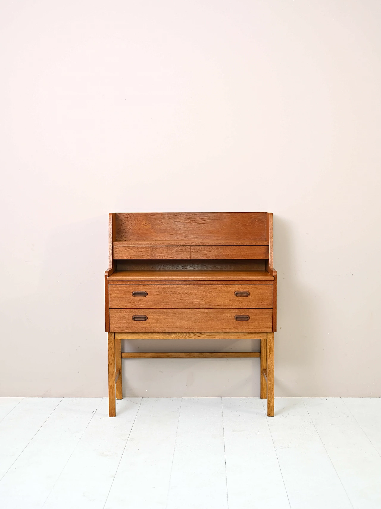 Secretaire scandinavo in teak, anni '60 1