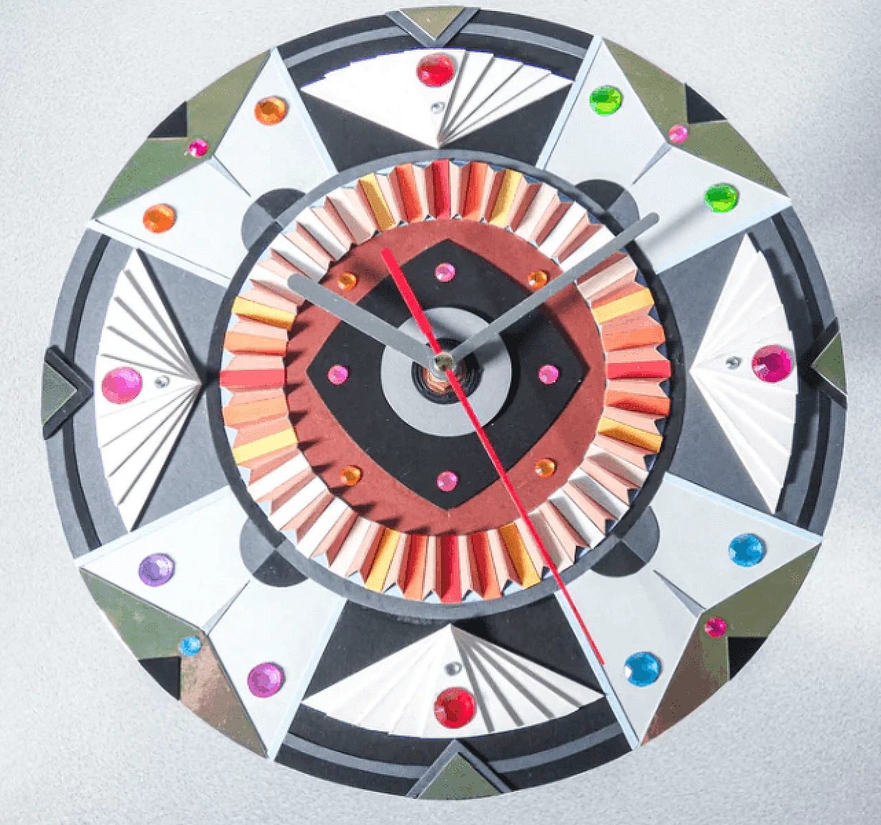 Wall clock in plastic and cardboard by Delcio 1