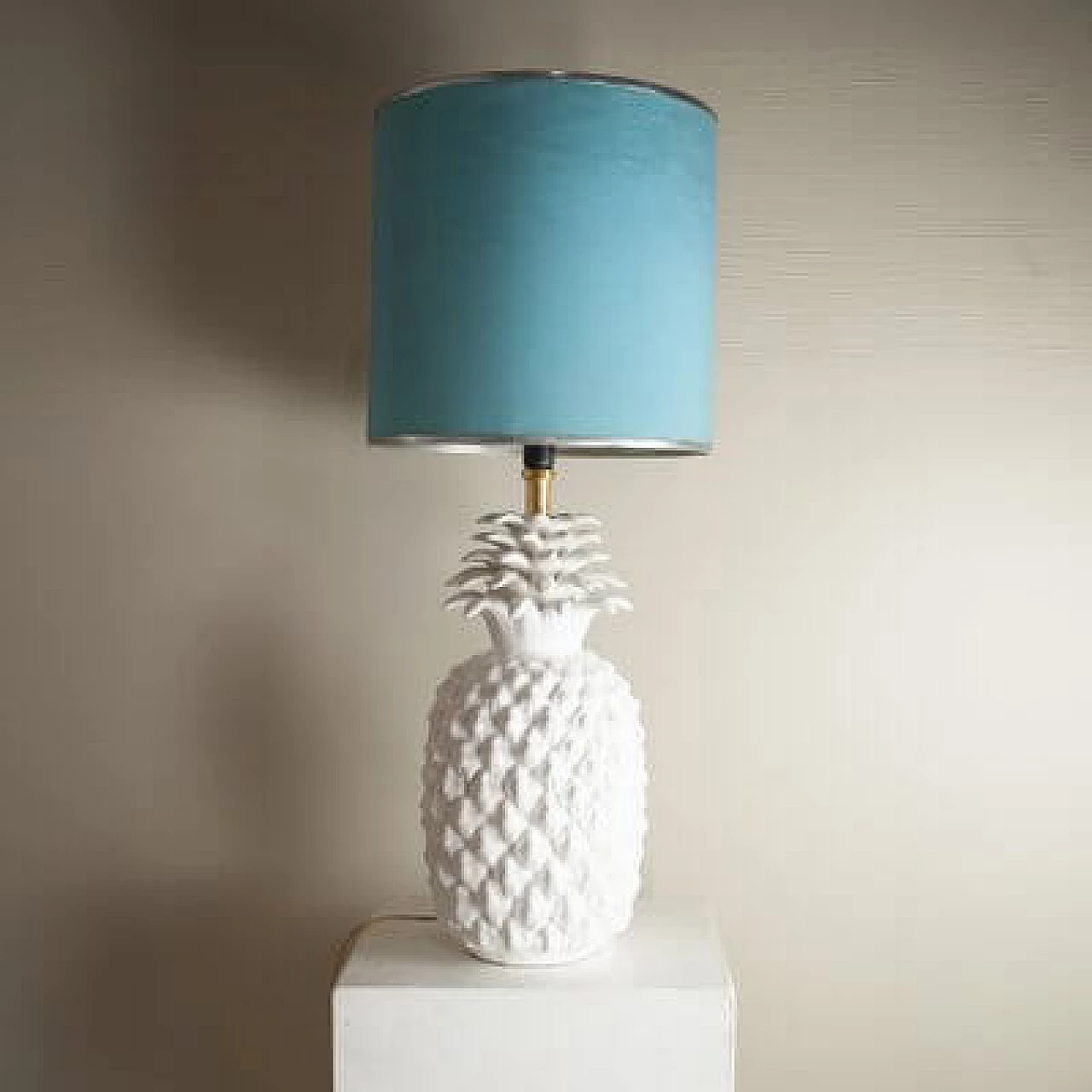 Pineapple-shaped table lamp in glazed ceramic, 1960s 1
