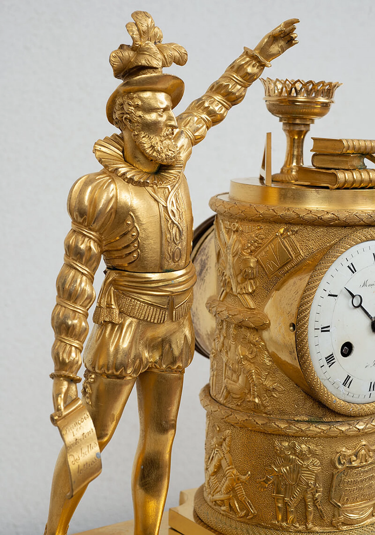 Empire clock in gilt bronze dedicated to Charles X, early 19th century 5