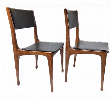 Pair of chairs 693 by Carlo de Carli for Cassina, 1960s