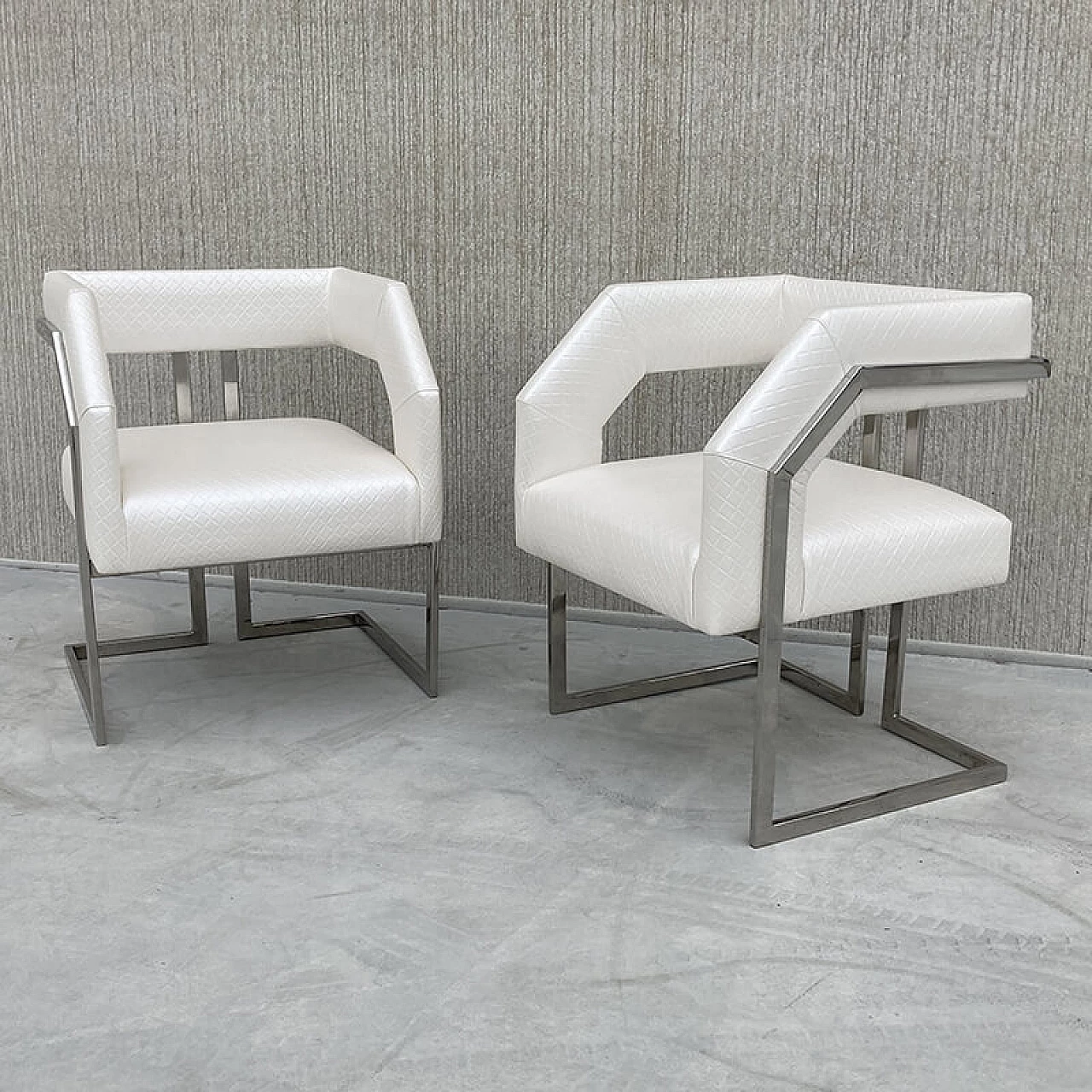 Pair of white faux leather chairs with chrome-plated steel frame, 1990s 4