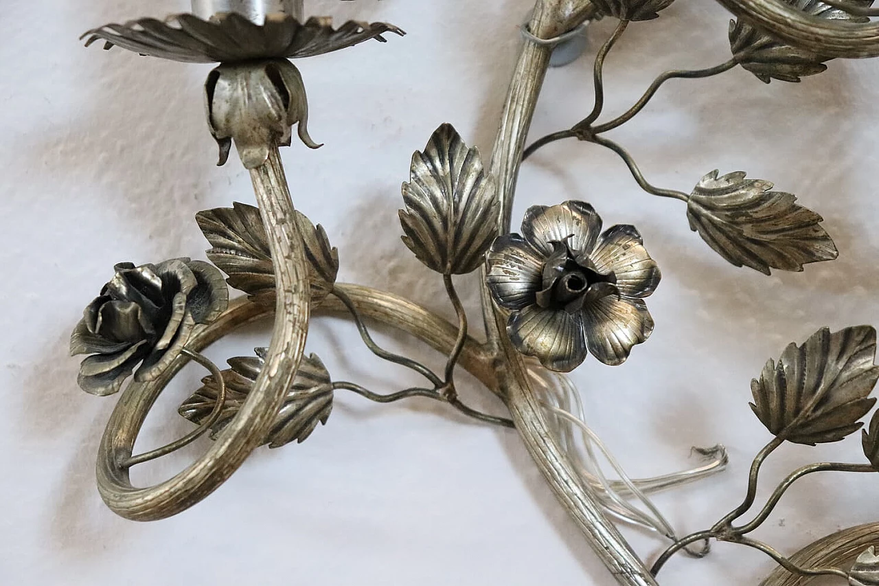 Pair of silver metal sconces with floral motif 5