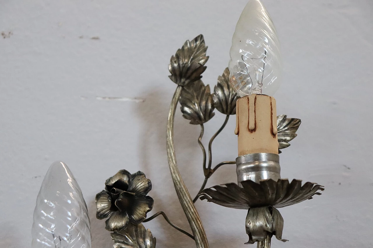 Pair of silver metal sconces with floral motif 8