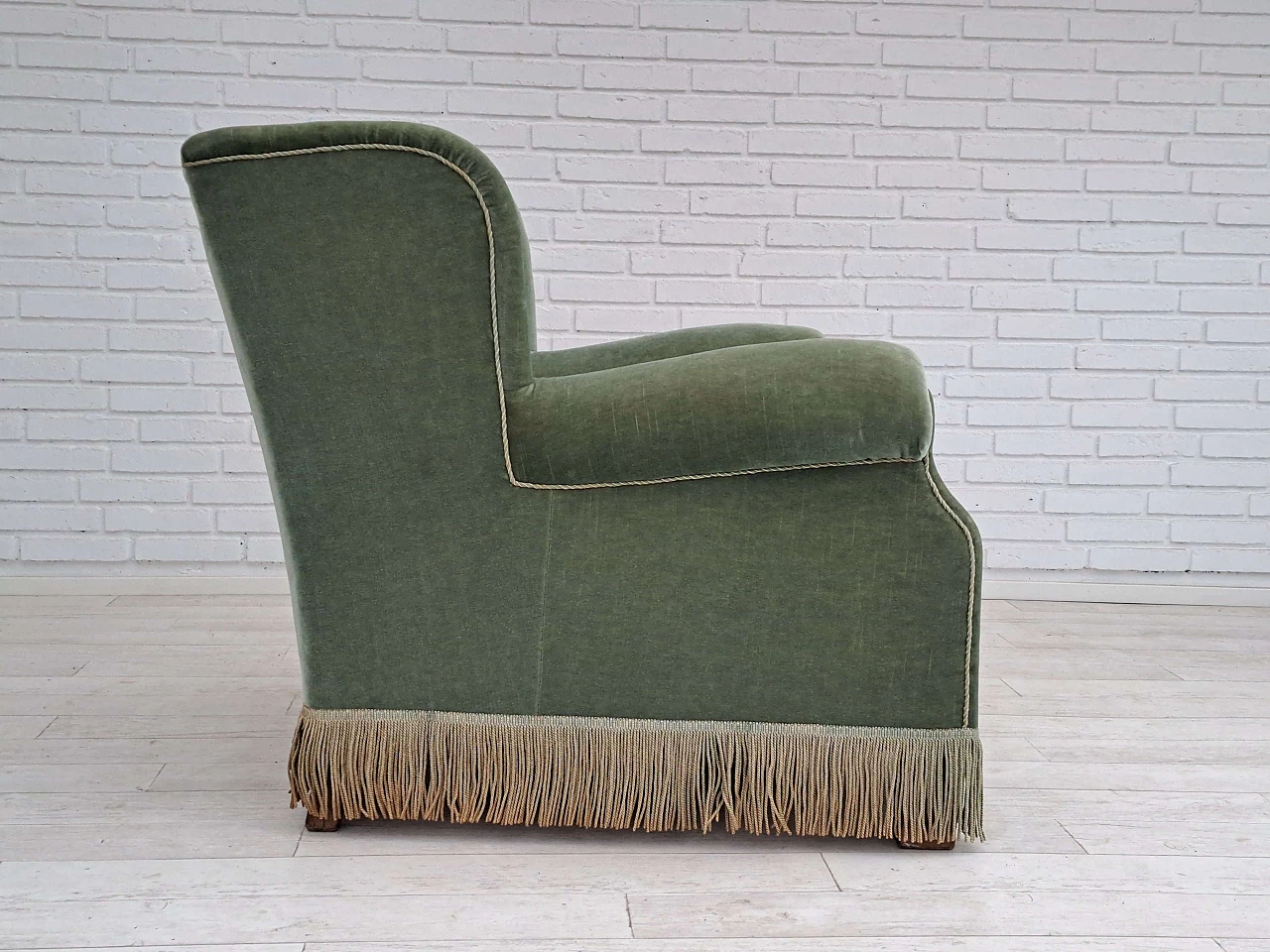 Velvet armchair with fringes by Fritz Hansen, 1960s 8