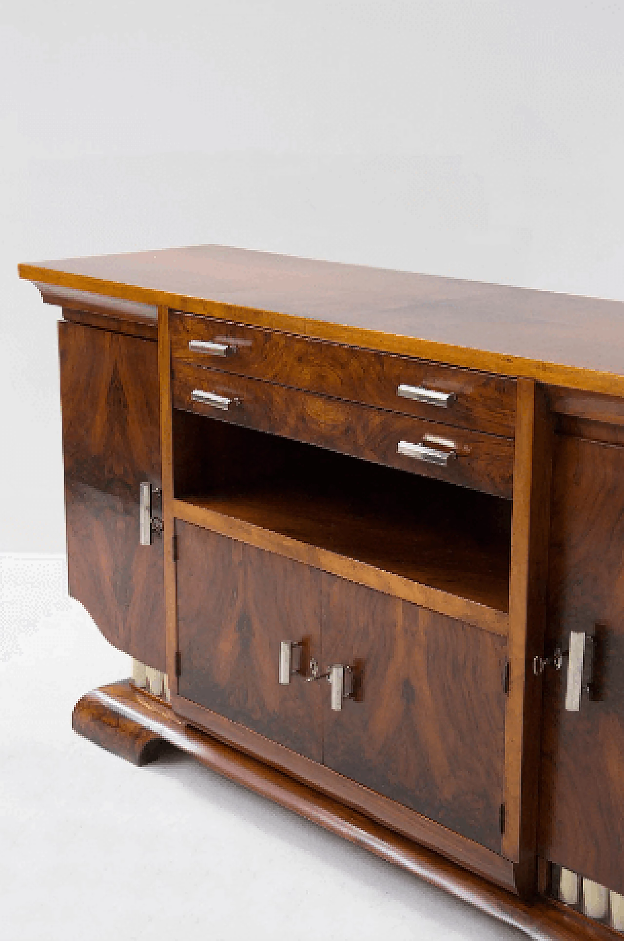 Art Deco sideboard in lacquered walnut root, 1920s 5
