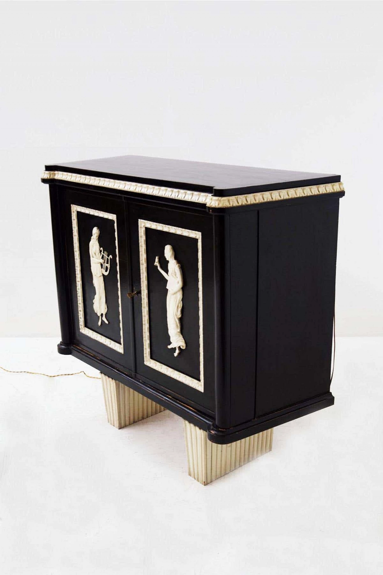 Finely carved and ebonised wooden bar cabinet, 1920s 13
