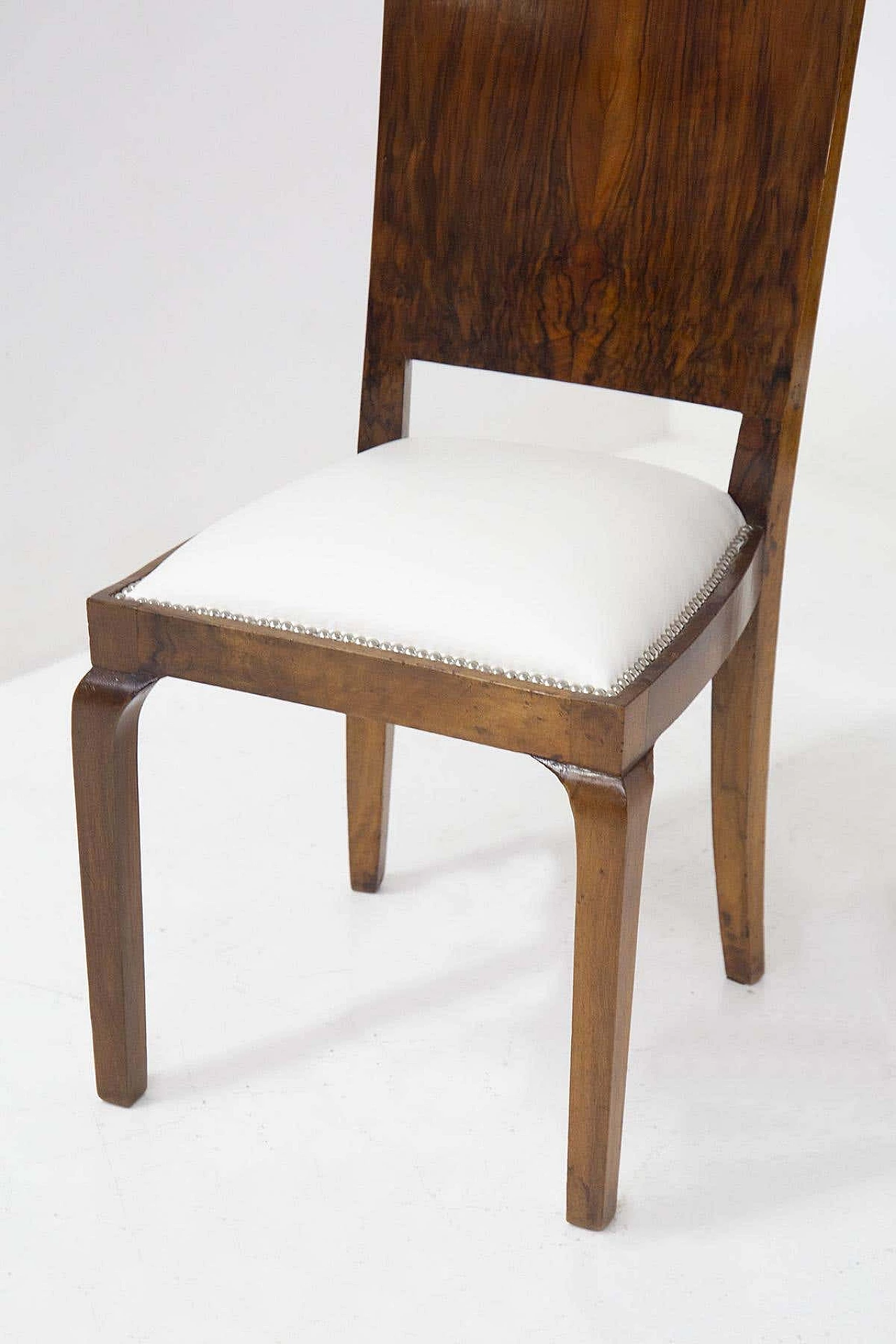 Pair of Art Deco walnut chairs with white cotton upholstery, 1920s 4