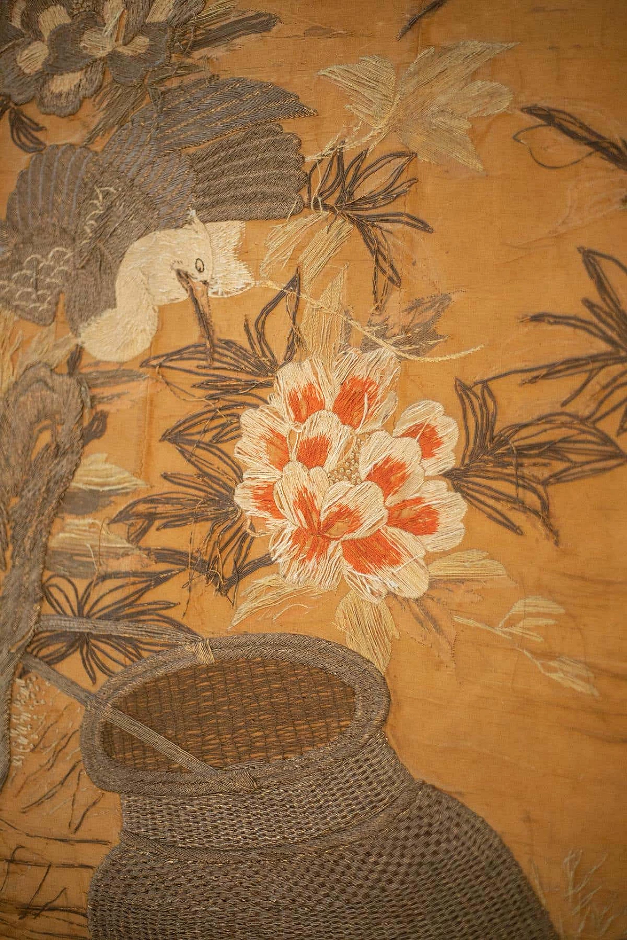Chinese hand-woven silk tapestry with birds among cherry blossoms, early 20th century 4