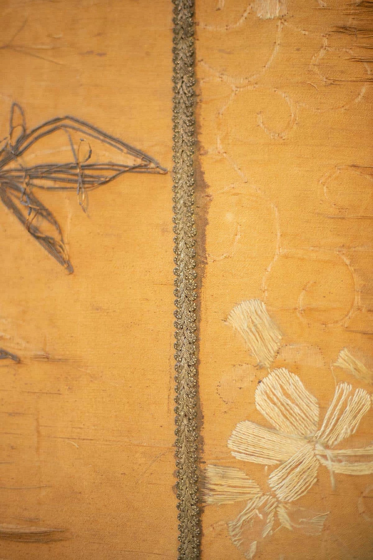 Chinese hand-woven silk tapestry with birds among cherry blossoms, early 20th century 9