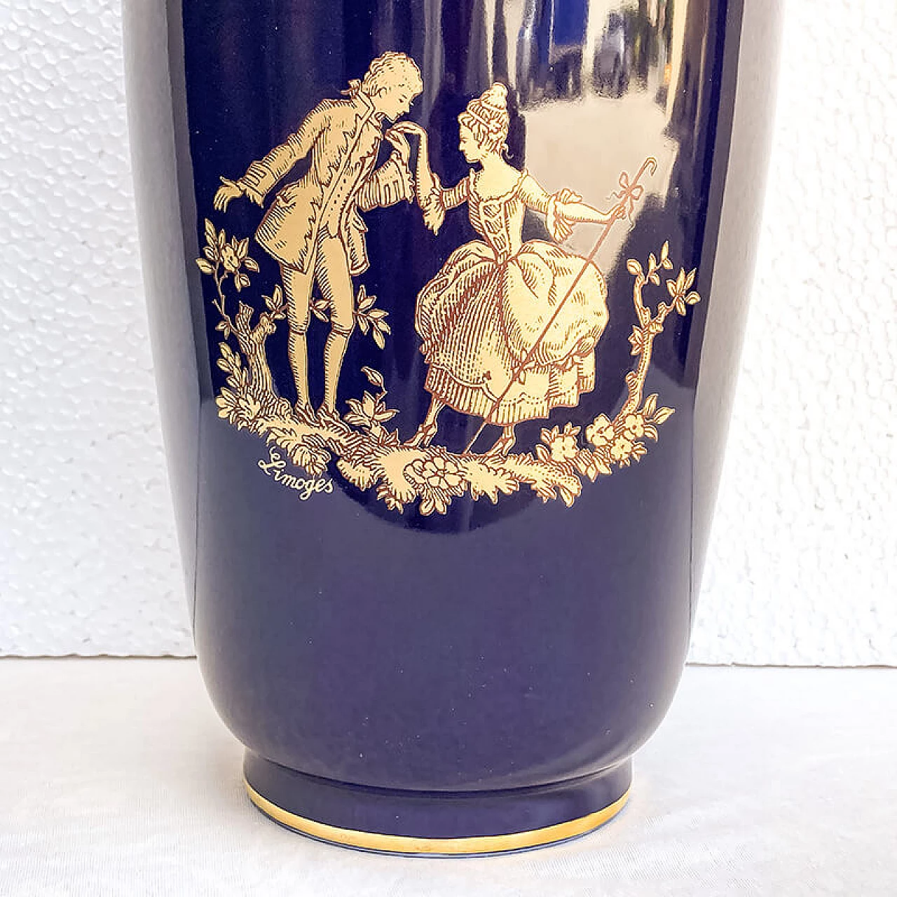 Vase in blue Limoges porcelain with gold decoration, 1960s 3