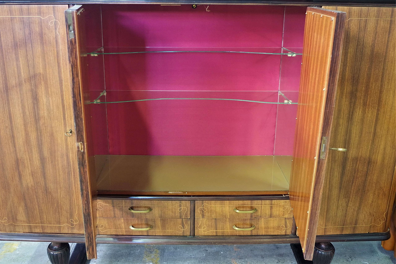 Credenza in legno impiallacciato ciliegio con ante decorate, anni '50 3