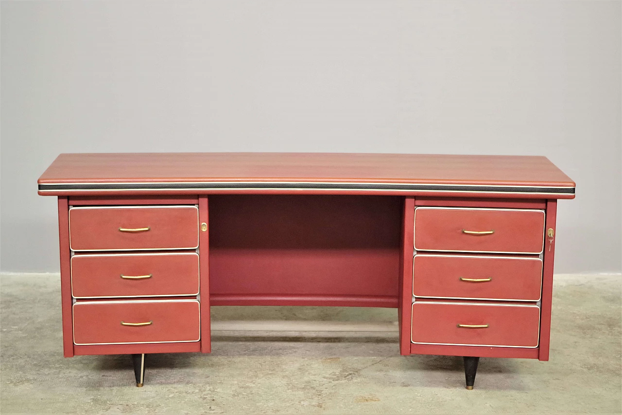 Desk in burgundy leather by Umberto Mascagni, 1950s 1
