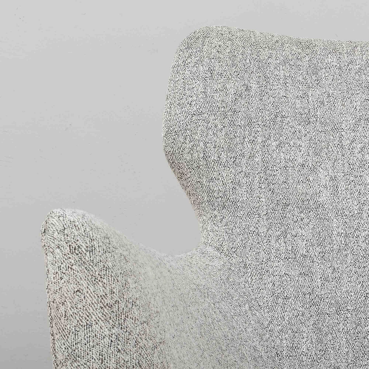 Coppia di poltrone da salotto ritappezzate in stile Gio Ponti, anni '50 4