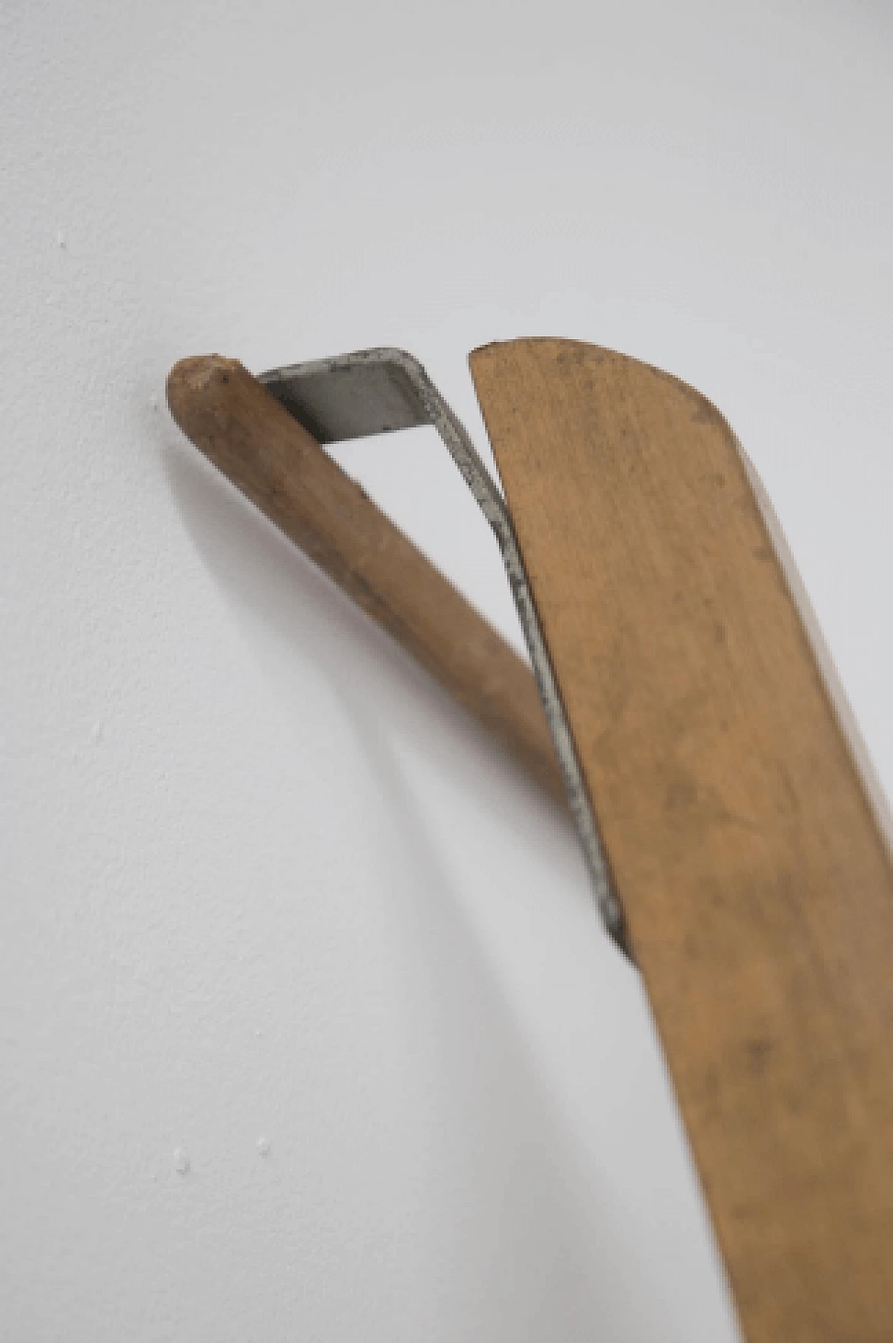 Scala a pioli in legno e metallo, anni '50 2