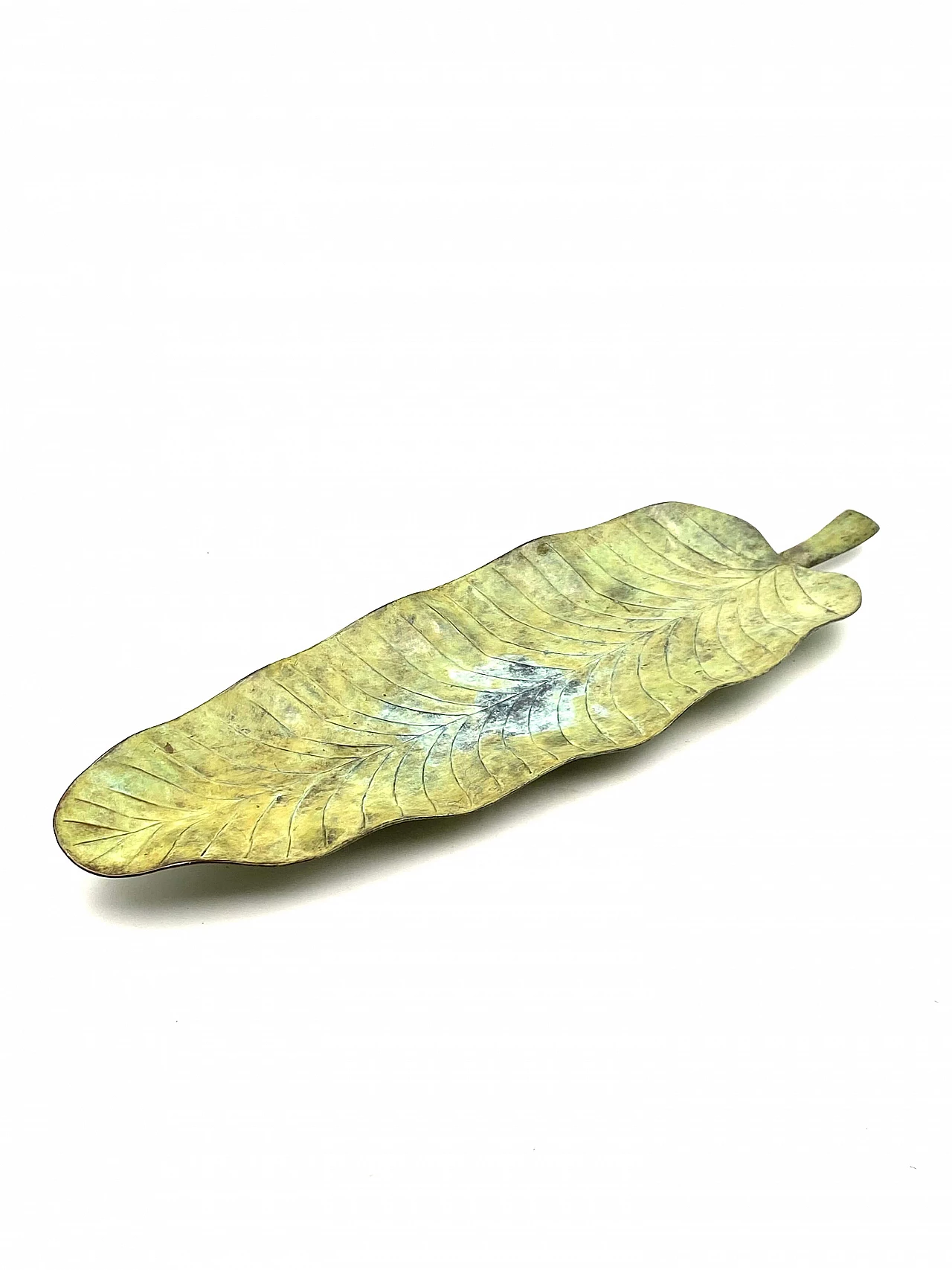 Leaf-shaped centerpiece, 1970s 5