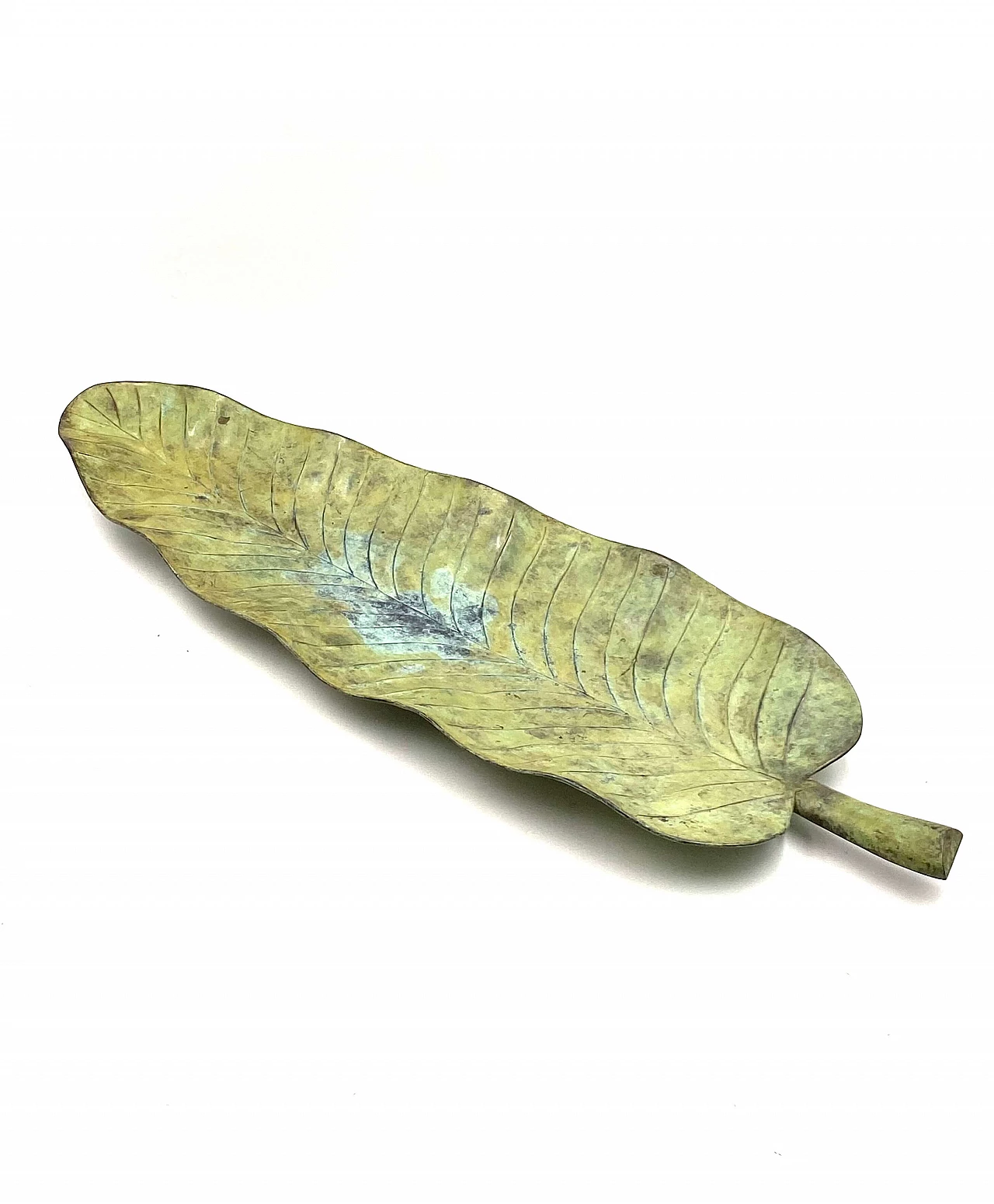 Leaf-shaped centerpiece, 1970s 9