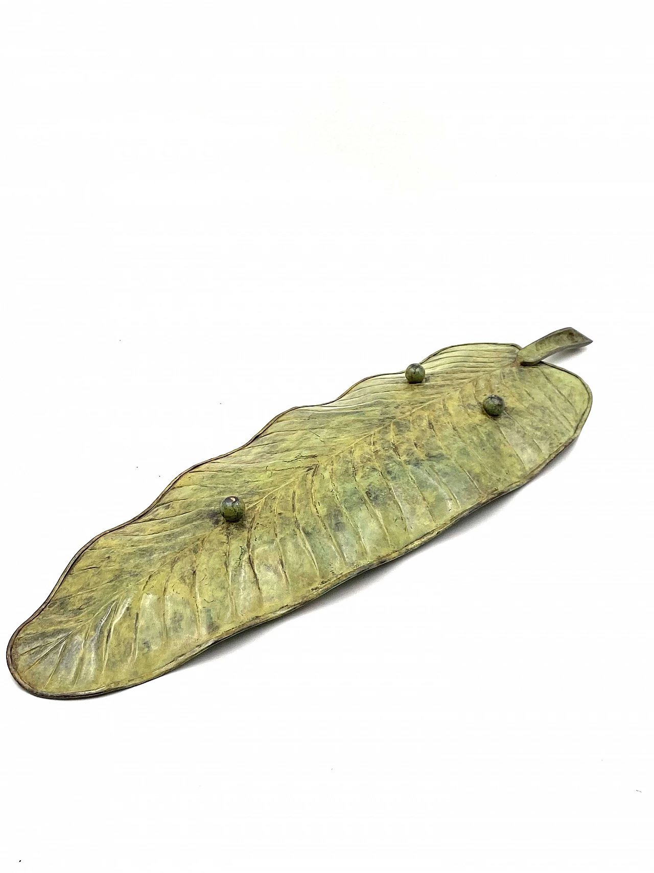 Leaf-shaped centerpiece, 1970s 17