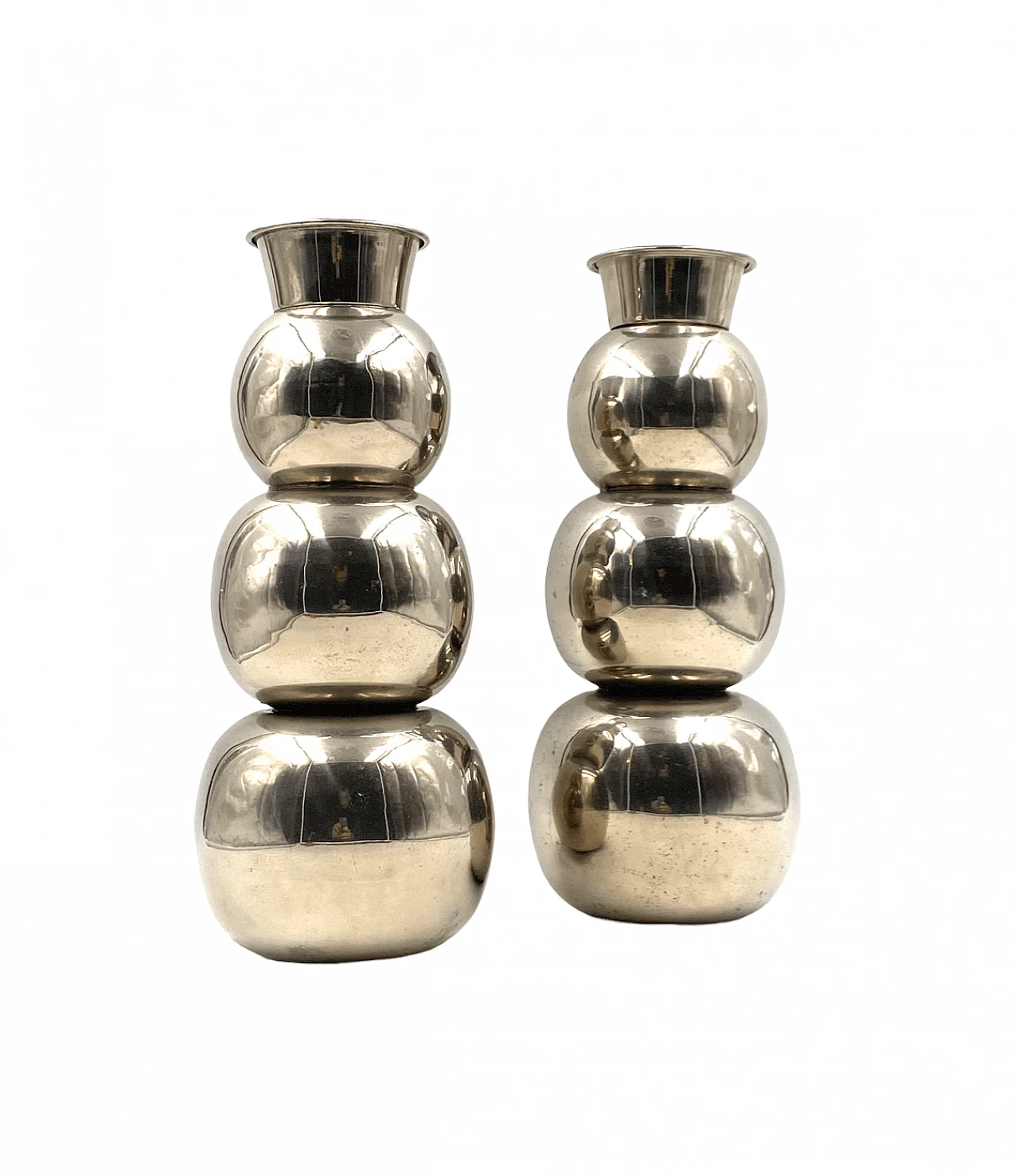 Coppia di vasi moderni cromati, anni '70 1