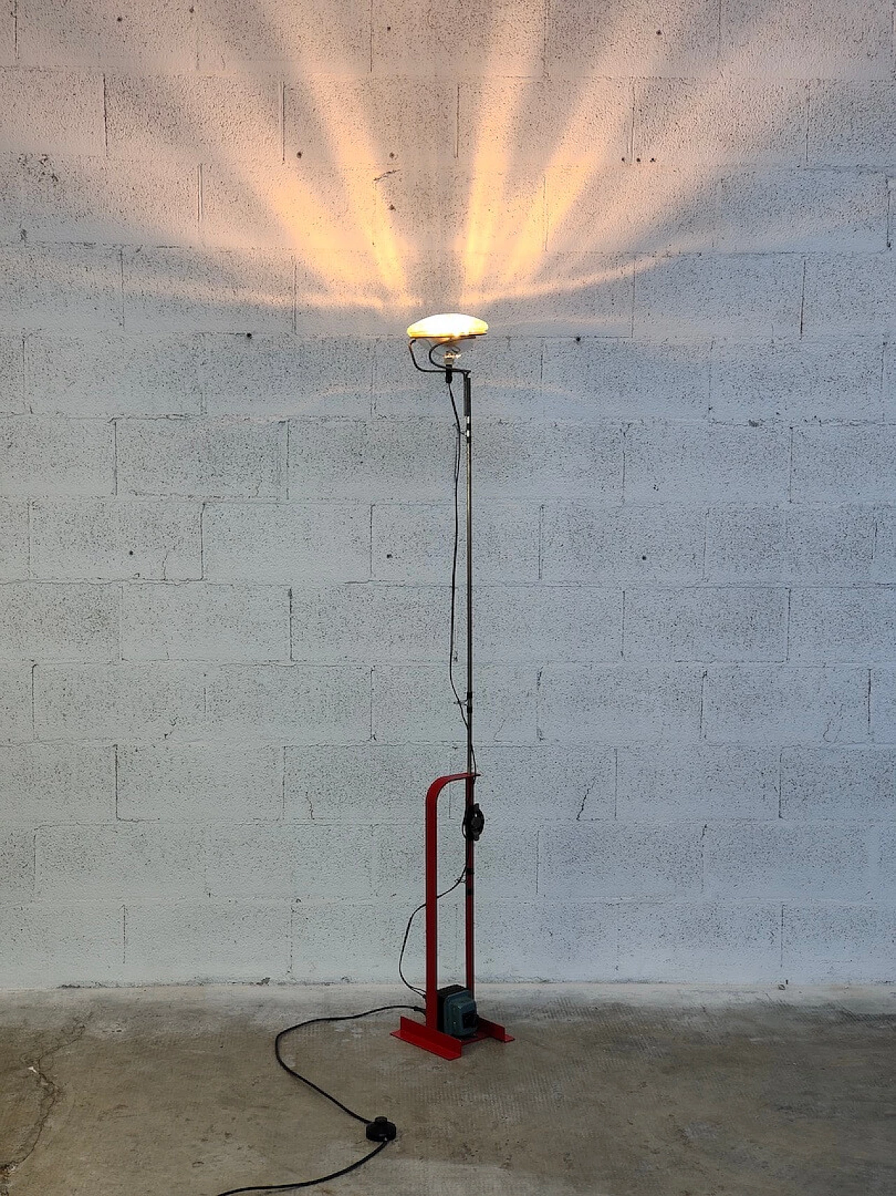Toio red adjustable floor lamp by Fratelli Castiglioni for Flos, 1960s 2