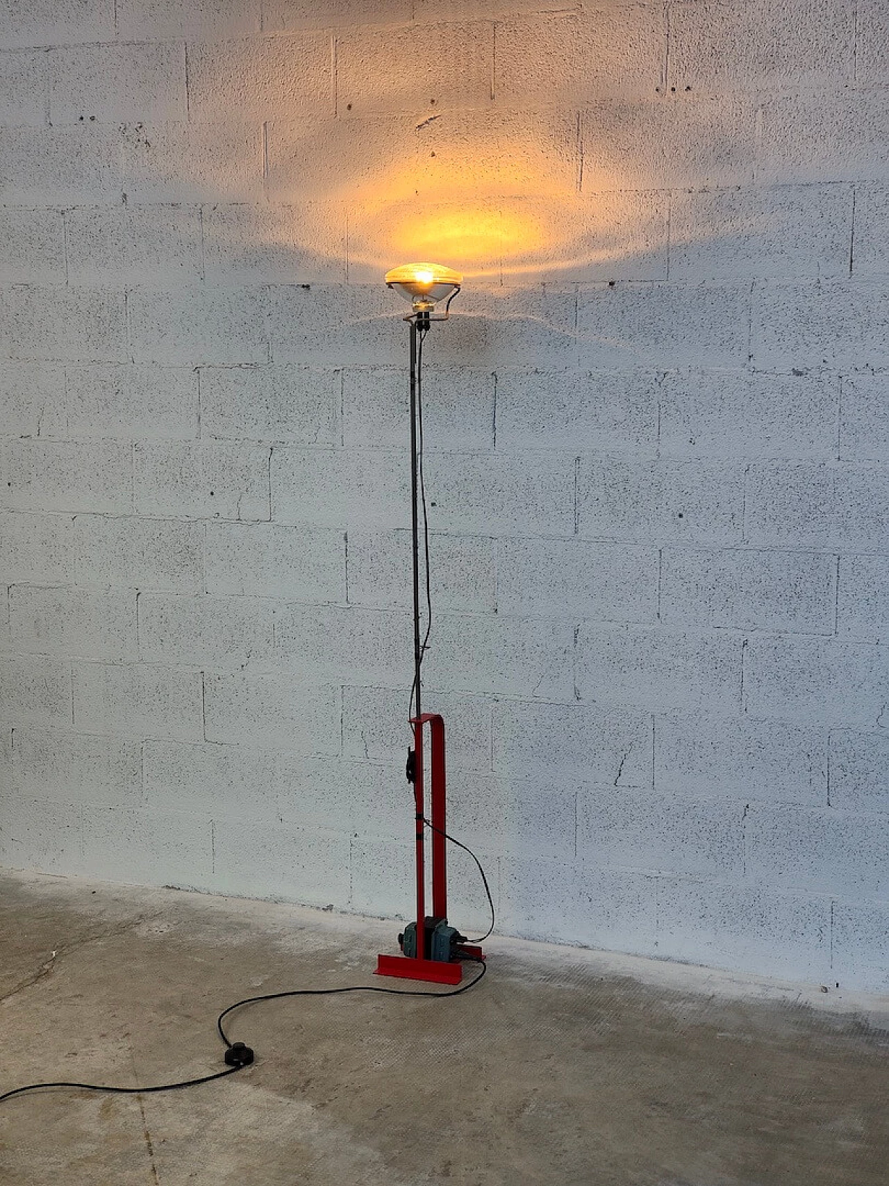 Toio red adjustable floor lamp by Fratelli Castiglioni for Flos, 1960s 8