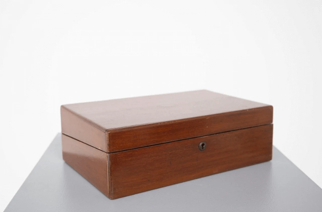 Scrittoio da viaggio Georgiano in noce, inizio '800 2