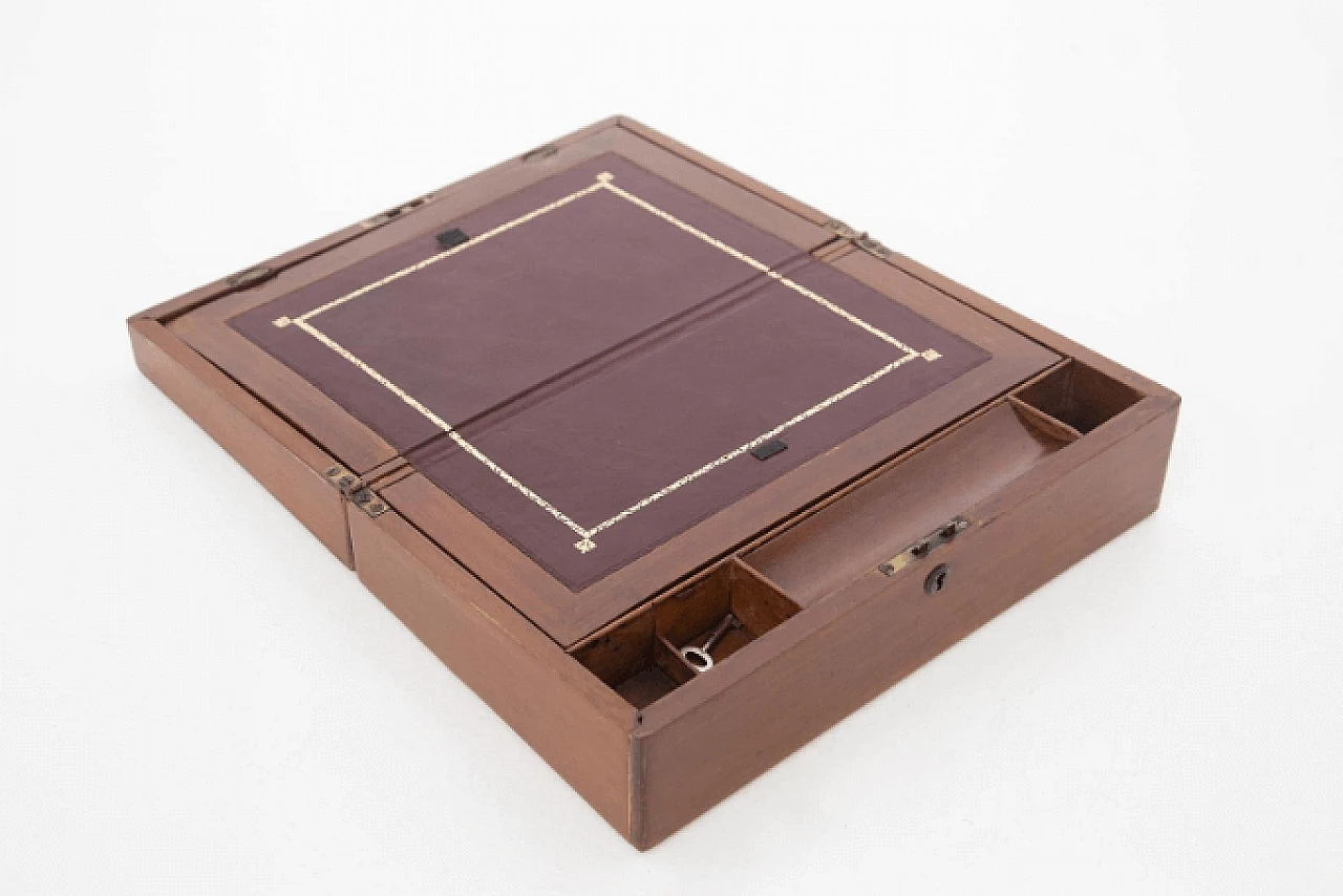 Scrittoio da viaggio Georgiano in noce, inizio '800 8