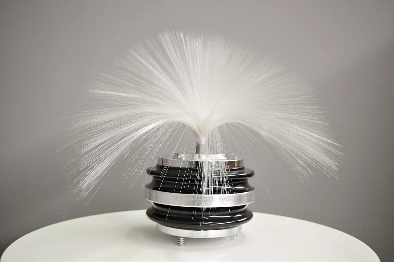 Lampada da tavolo in metallo cromato e fibra ottica, anni '70 1