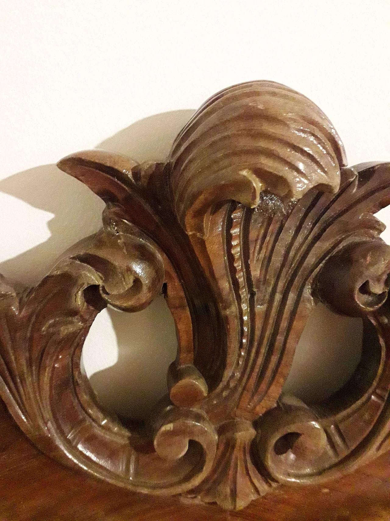 Testata per letto singolo in noce e tessuto in stile Barocco, anni '40 8