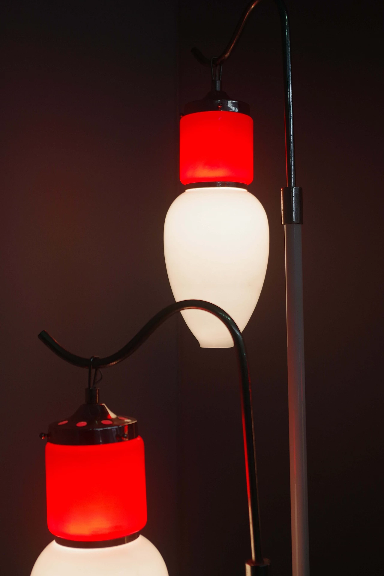 Three-light floor lamp in glass, metal and marble, 1970s 10