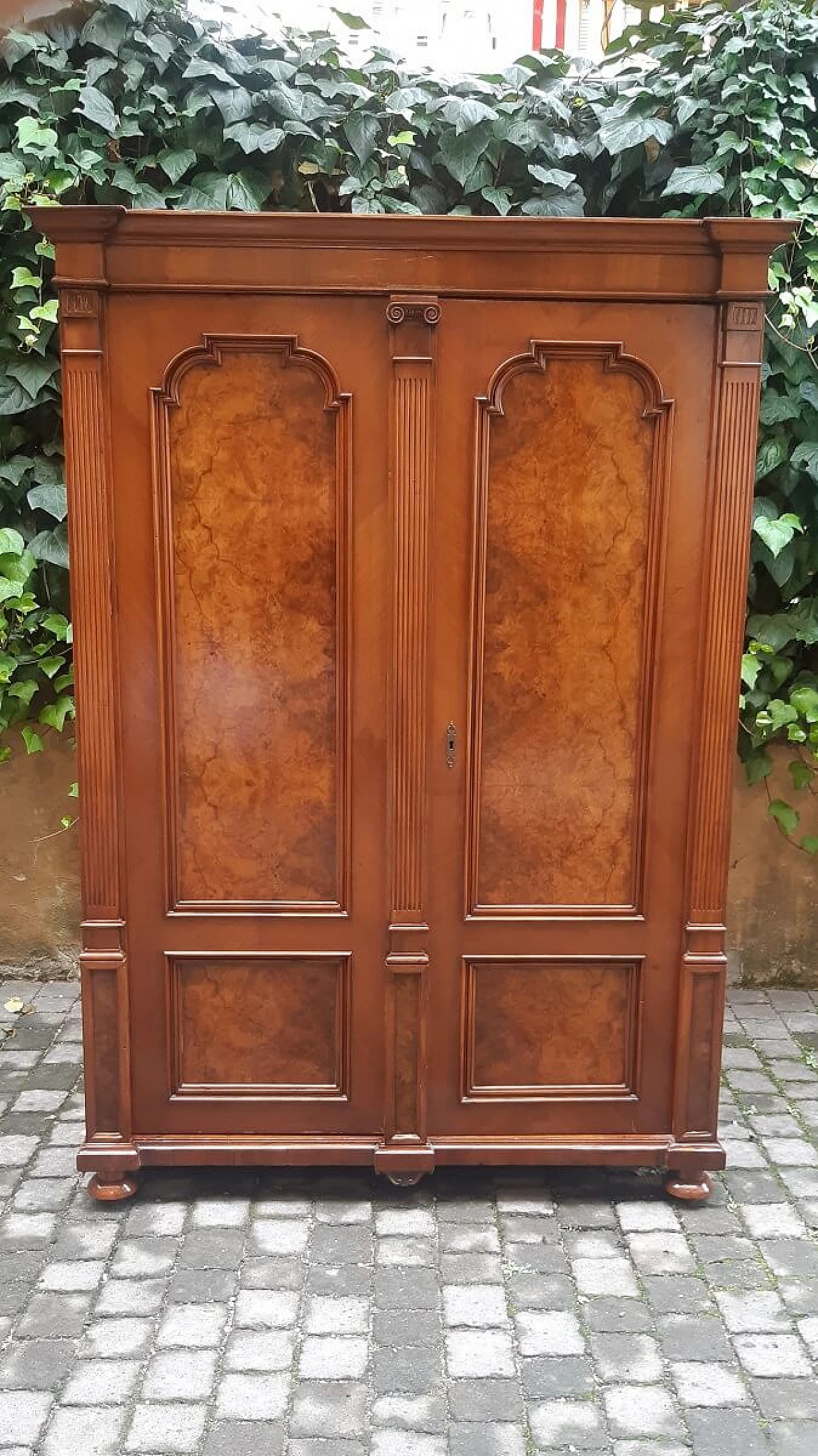 Viennese wooden closet, 19th century 5