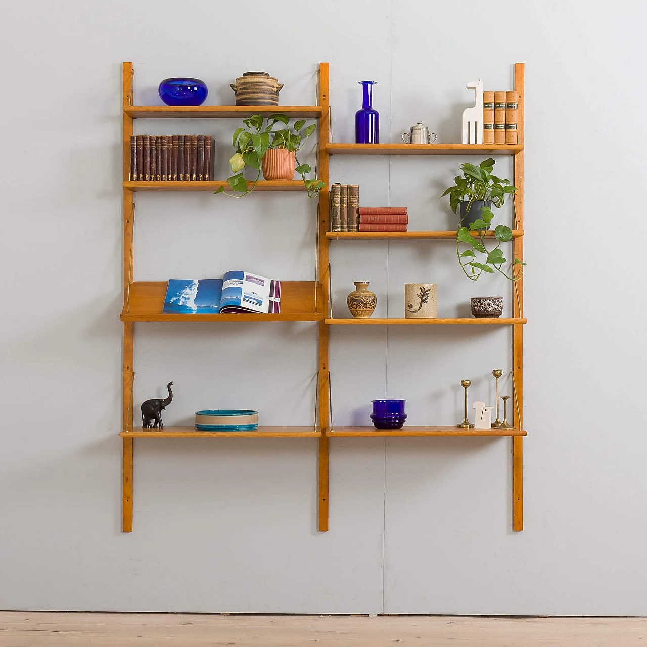 Scandinavian Cadovius-style oak wall cabinet with display shelf, 1960s 1